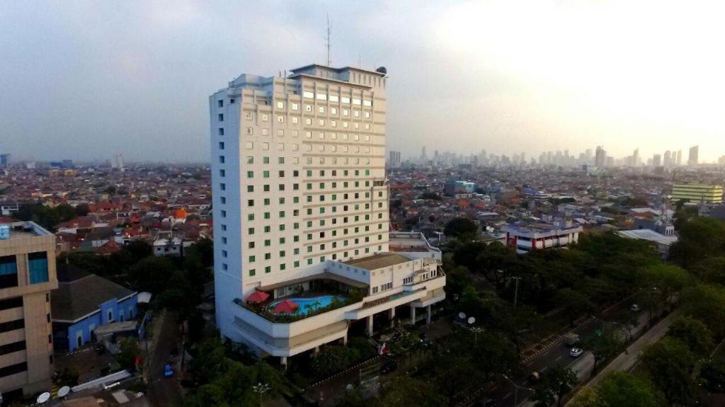 Grand Cempaka Business Hotel Jakarta Luaran gambar