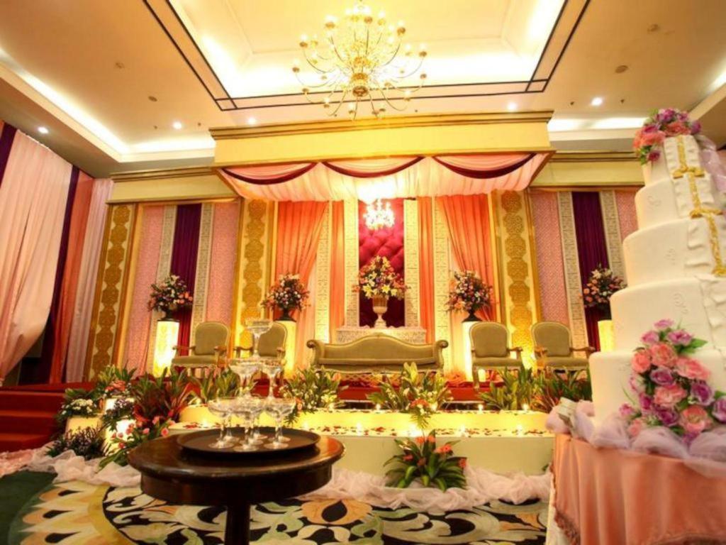 Grand Cempaka Business Hotel Jakarta Luaran gambar